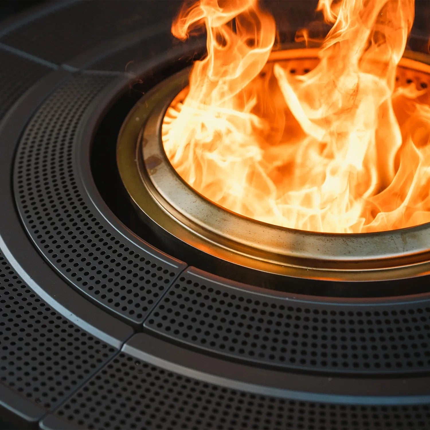 Kansi Solo Stove Rangeriin/Bonfireen